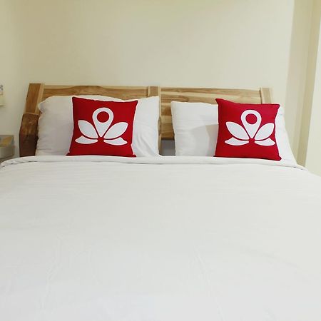 Zen Rooms Cassa Dua Pasteur Bandung Exterior foto