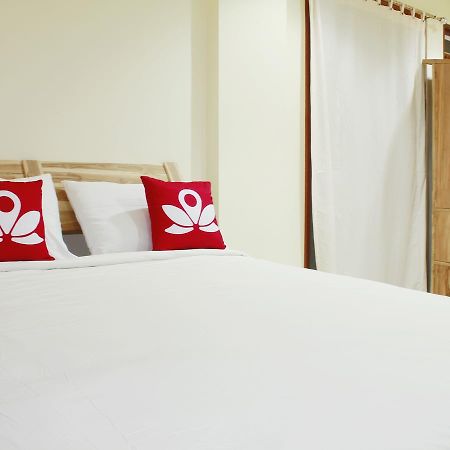 Zen Rooms Cassa Dua Pasteur Bandung Exterior foto